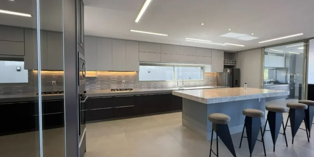 casa-com-4-quartos-a-venda-450m-no-alphaville-lagoa-dos-ingleses-nova-lima (10)