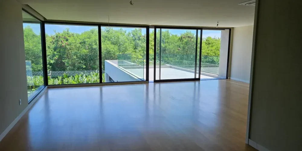 casa-com-5-quartos-a-venda-1200m-no-barra-da-tijuca-rio-de-janeiro (5)