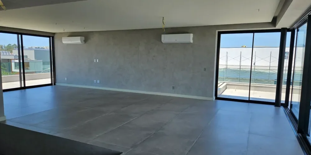 casa-com-5-quartos-a-venda-1200m-no-barra-da-tijuca-rio-de-janeiro (9)