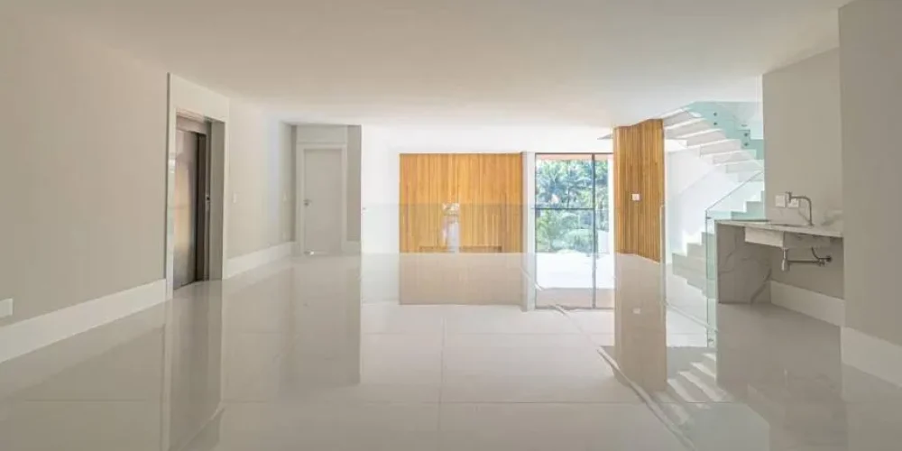 casa-com-5-quartos-a-venda-1490m-no-barra-da-tijuca-rio-de-janeiro (20)