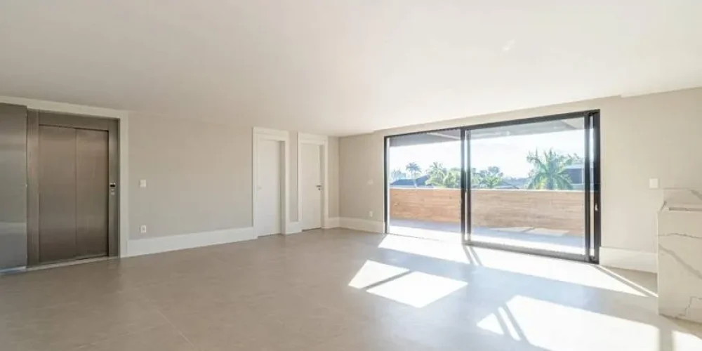 casa-com-5-quartos-a-venda-1490m-no-barra-da-tijuca-rio-de-janeiro (8)