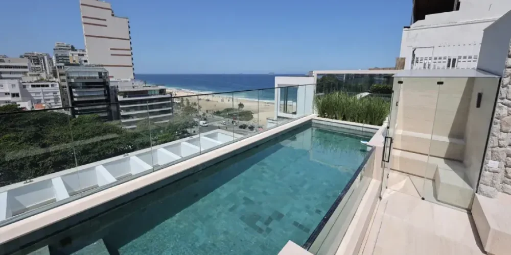 cobertura-com-5-quartos-a-venda-746m-no-leblon-rio-de-janeiro (1)