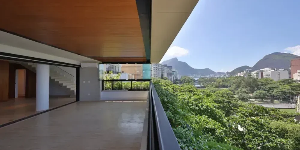 cobertura-com-5-quartos-a-venda-746m-no-leblon-rio-de-janeiro (15)